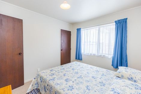 Photo of property in 8 Karyn Street, Castlecliff, Whanganui, 4501