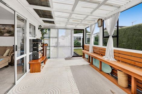 Photo of property in 31 Kamahi Avenue, Hawera, 4610