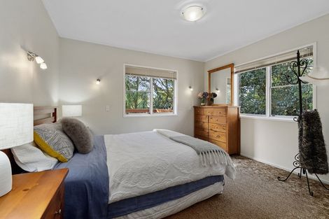 Photo of property in 12 Archers Road, Glenfield, Auckland, 0629