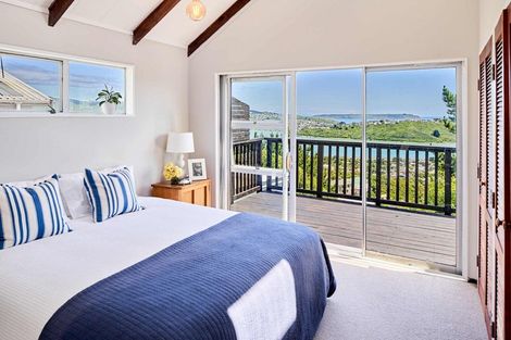 Photo of property in 112 Conclusion Street, Ascot Park, Porirua, 5024