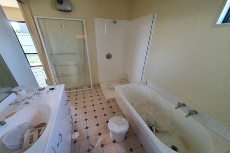 Photo of property in 10a Bevington Street, Avonhead, Christchurch, 8042