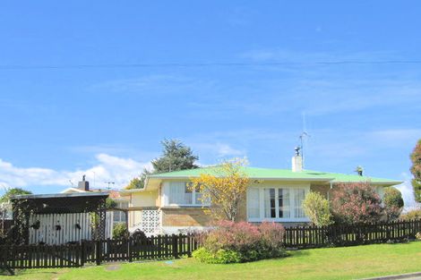 Photo of property in 95 Kingswood Road, Brookfield, Tauranga, 3110