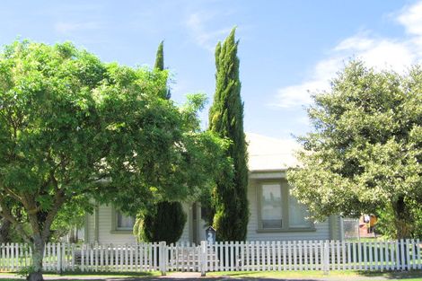 Photo of property in 2 Redmond Street, Elgin, Gisborne, 4010