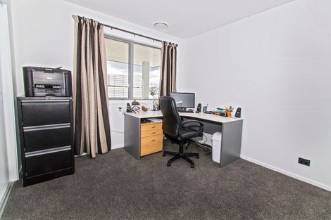 Photo of property in 24 Perriam Place, Mount Pisa, Cromwell, 9383