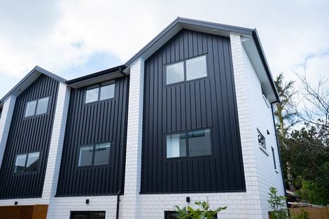 Photo of property in 7/22 Yeovil Road, Te Atatu Peninsula, Auckland, 0610