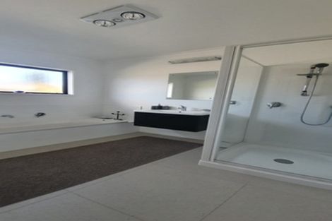 Photo of property in 58 Alberta Road, Glen Avon, New Plymouth, 4312