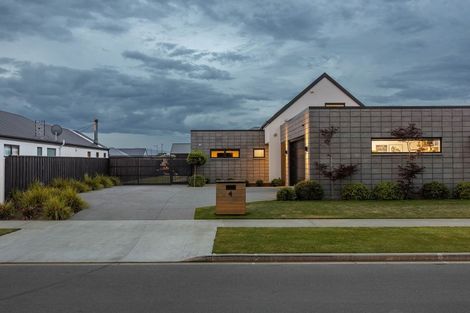 Photo of property in 4 Goldie Drive, Rangiora, 7400