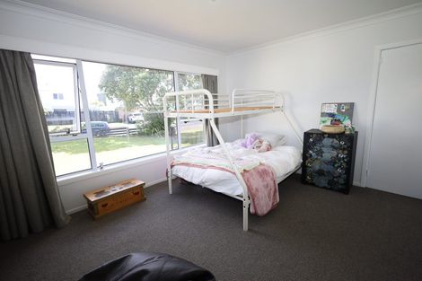Photo of property in 58 Muricata Avenue, Mount Maunganui, 3116