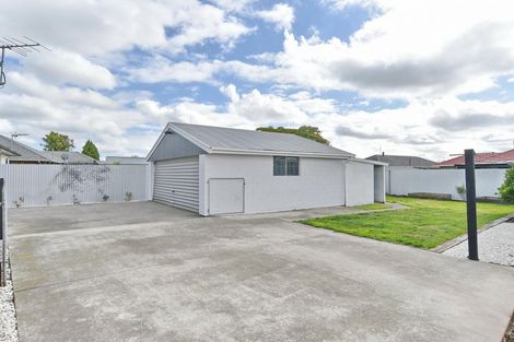 Photo of property in 25 Dunstan Crescent, Hornby, Christchurch, 8042