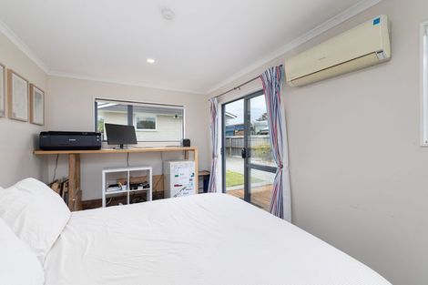 Photo of property in 4 Jarrow Place, Halswell, Christchurch, 8025