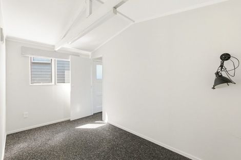 Photo of property in 16 Chester Road, Tawa, Wellington, 5028