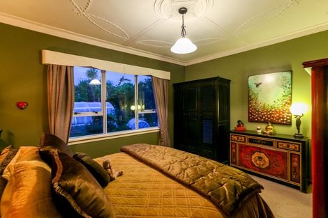 Photo of property in 7091 South Road, Warea, New Plymouth, 4381