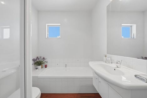 Photo of property in 1 Henley Green, Northwood, Christchurch, 8051