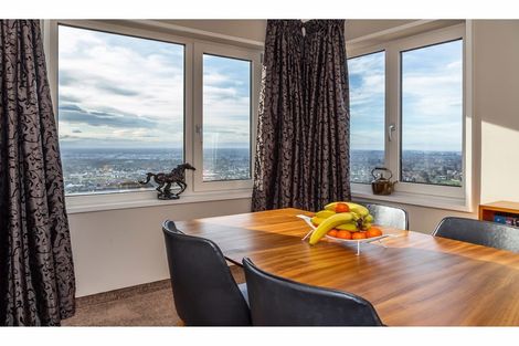 Photo of property in 2/4 Millhill Lane, Huntsbury, Christchurch, 8022