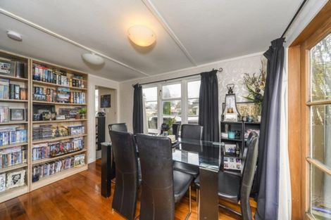 Photo of property in 21 Botanical Road, Takaro, Palmerston North, 4412
