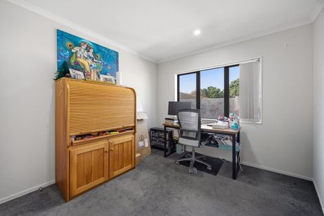 Photo of property in 6 Te Hiko Way, Mangere, Auckland, 2022