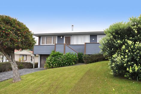 Photo of property in 22 Kendale Drive, Leigh, 0985