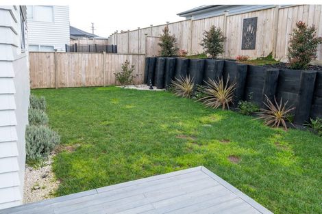 Photo of property in 38 Huarahi Pai Road, Huapai, Kumeu, 0810
