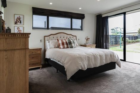 Photo of property in 44 Eastons Road, Westport, 7825