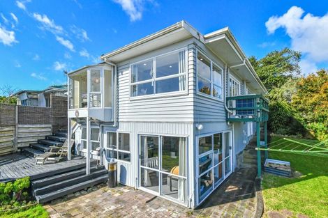 Photo of property in 32 Peverill Crescent, Papatoetoe, Auckland, 2025