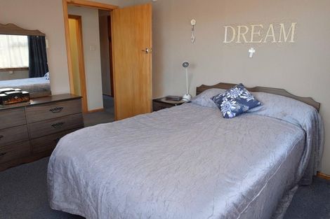 Photo of property in 16 Sandringham Street, Oamaru North, Oamaru, 9400