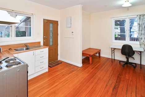 Photo of property in 1/57 Grove Road, Papakura, 2110