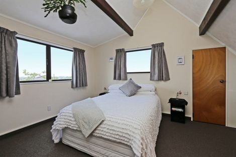 Photo of property in 56a Churchill Drive, Taradale, Napier, 4112