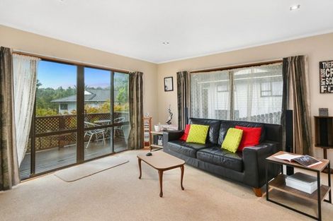 Photo of property in 7 Ramonda Close, Bayview, Auckland, 0629