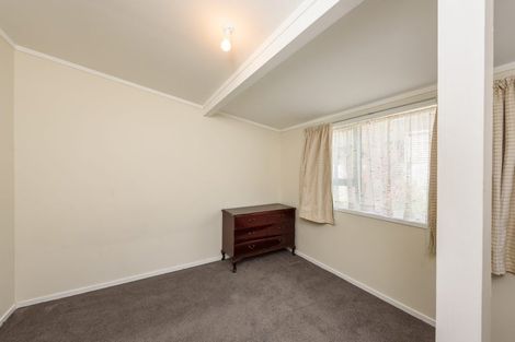 Photo of property in 12 Cambrian Street, Churton Park, Wellington, 6037