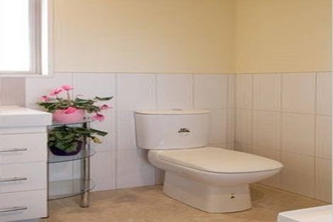 Photo of property in 96 Elizabeth Street, Riccarton, Christchurch, 8041