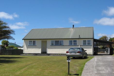 Photo of property in 7 Colvin Street, Westport, 7825