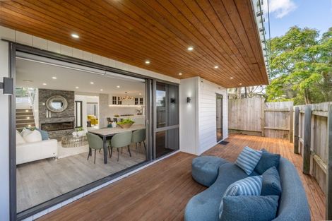 Photo of property in 2c Bledisloe Street, Cockle Bay, Auckland, 2014