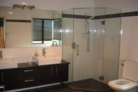 Photo of property in 72 Coachman Drive, Flat Bush, Auckland, 2016