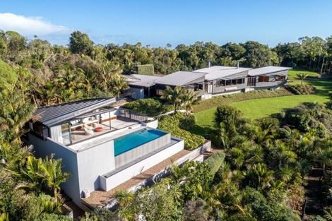 Photo of property in 209 Delamore Drive, Oneroa, Waiheke Island, 1081