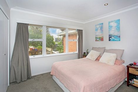 Photo of property in 2 Brough Road, Manurewa East, Auckland, 2102