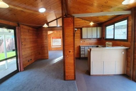 Photo of property in 6 Wanaka Street, Aramoho, Whanganui, 4500