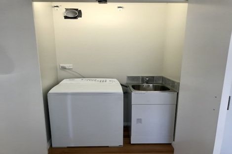 Photo of property in 1 Blue Mountains Road, Silverstream, Upper Hutt, 5019