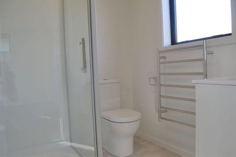 Photo of property in 48 Schooner Drive, Whitby, Porirua, 5024