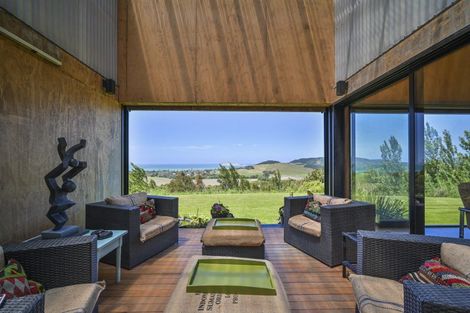 Photo of property in 58 Te Apiti Road, Waimarama, Havelock North, 4294