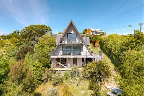 Photo of property in 23 Ranui Crescent, Diamond Harbour, Lyttelton, 8971