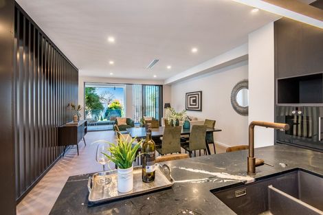 Photo of property in 16c Saltburn Road, Milford, Auckland, 0620