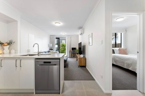 Photo of property in 25 Manarini Road, Westgate, Auckland, 0614