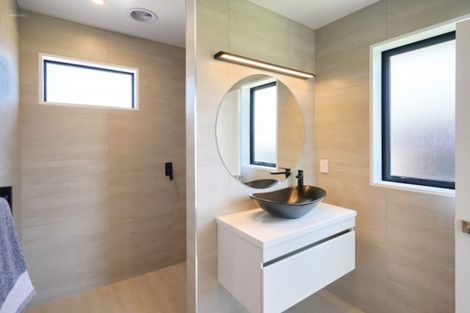 Photo of property in 16 Chatsworth Avenue, Rangiora, 7400