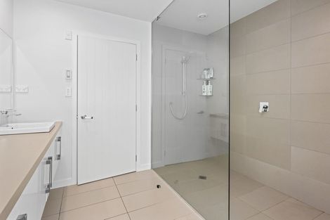 Photo of property in 190 Roslyn Road, Levin, 5510