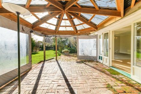 Photo of property in 18 Skerman Street, Marton, 4710