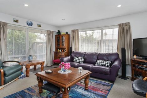 Photo of property in 1/10 Thistledown Place, Woolston, Christchurch, 8062