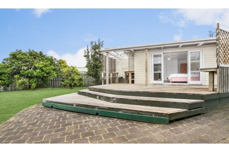 Photo of property in 7 Mail Avenue, Weymouth, Auckland, 2103