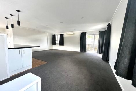 Photo of property in 75 Bayview Road, Bayview, Auckland, 0629