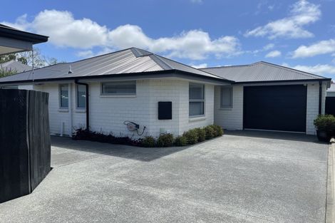 Photo of property in 3/502 Harewood Road, Harewood, Christchurch, 8051