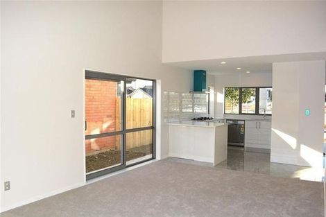 Photo of property in 12 Matata Drive, Takanini, 2112